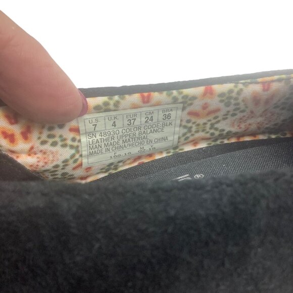 Skechers Relaxed Fit Black Suede Loafers Women Size 7 Memory Foam Comfort - Picture 6 of 8